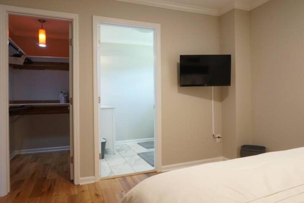 Atlanta Unit 2 Room 2 - Peaceful Weekend Getaway Private Bedroom & Bathroom 外观 照片